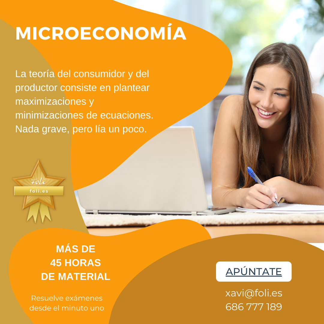 Chica sonriente en nuestras clases particulares de microeconomía del segundo trimestre en nuestra academia de ADE Mallorca